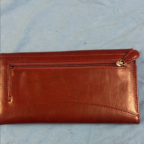 Gucci Burgundy Leather Continental Wallet - Picture 2 of 6